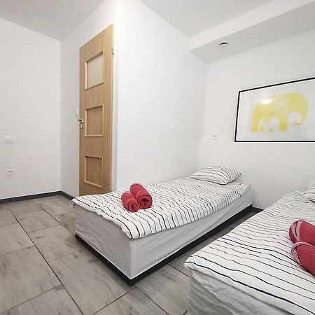 Firstroom Гданьск Экстерьер фото